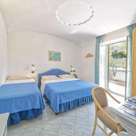 Punta Imperatore Hotel 4*