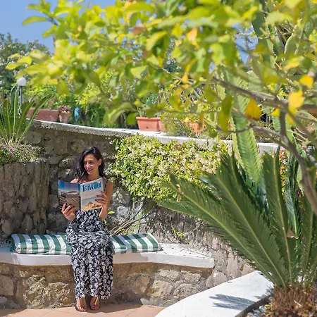ホテル Punta Imperatore Forio di Ischia