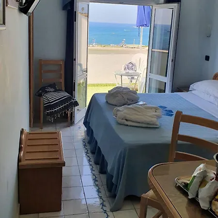 Punta Imperatore Forio (Isola d'Ischia)