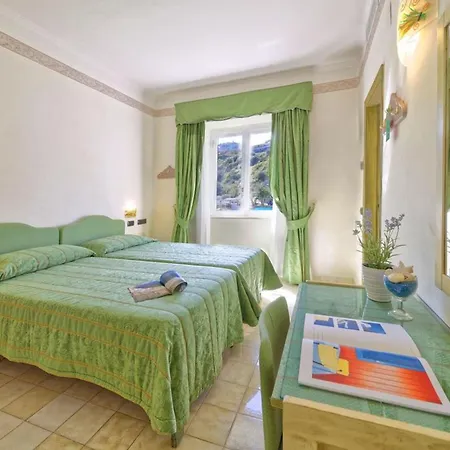 皇帝之角酒店 4* Forio di Ischia