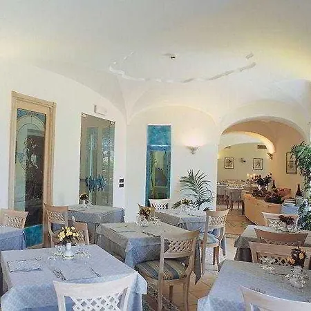 Hotell Punta Imperatore
